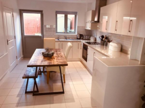 Vela House - Olympic Village nr WPNSA